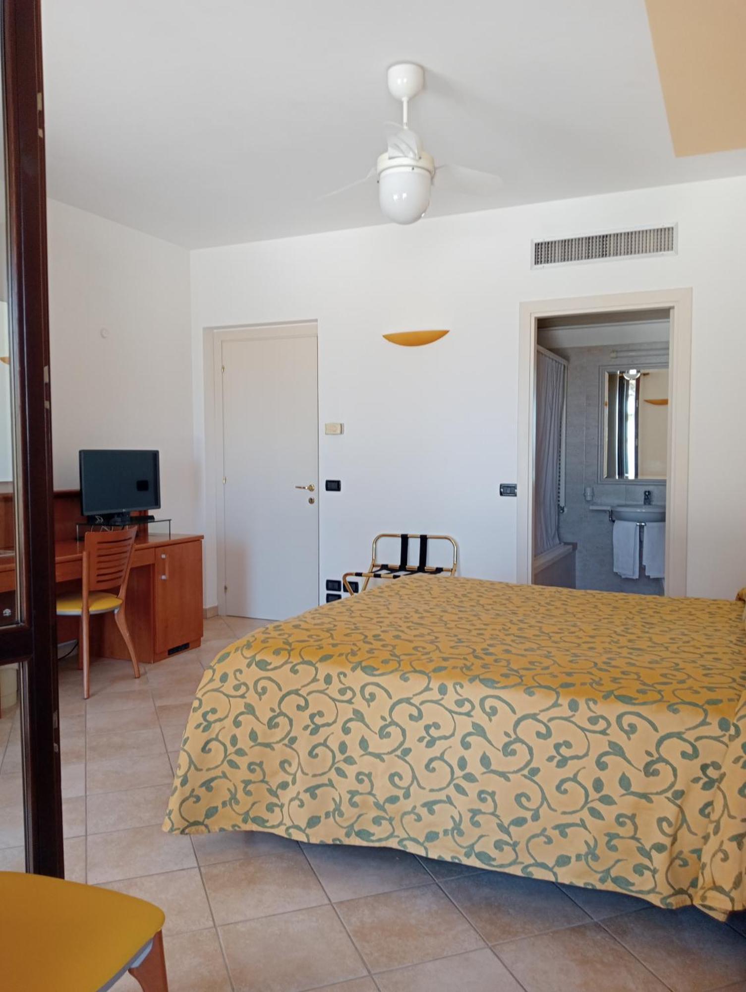 Hotel Bel Sit Senigallia Dış mekan fotoğraf